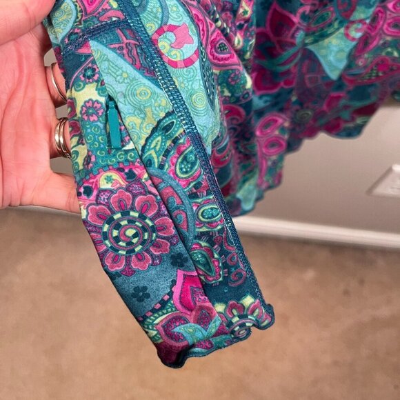 Title Nine Athena Dress Size Medium Green Paisley Floral Outdoor Athletic Travel - Picture 6 of 10